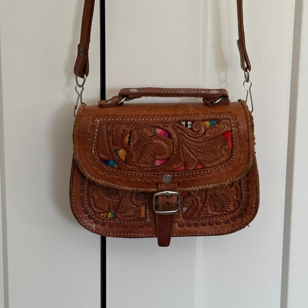 Leather Purse Hademade by an Indigenous Artist